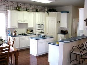 5th image of 108 Sherwood Dr