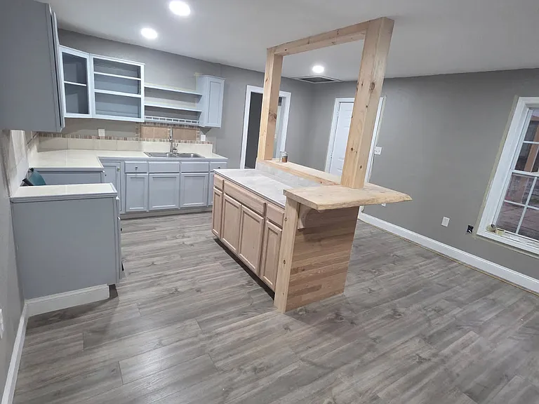 3098 Murphy Hwy — Photo 1