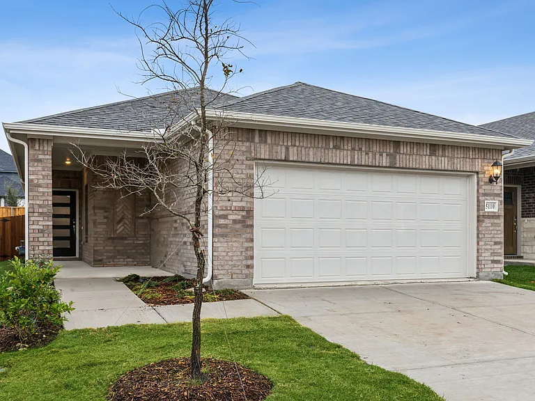 5110 Bonanza Ln — Photo 3