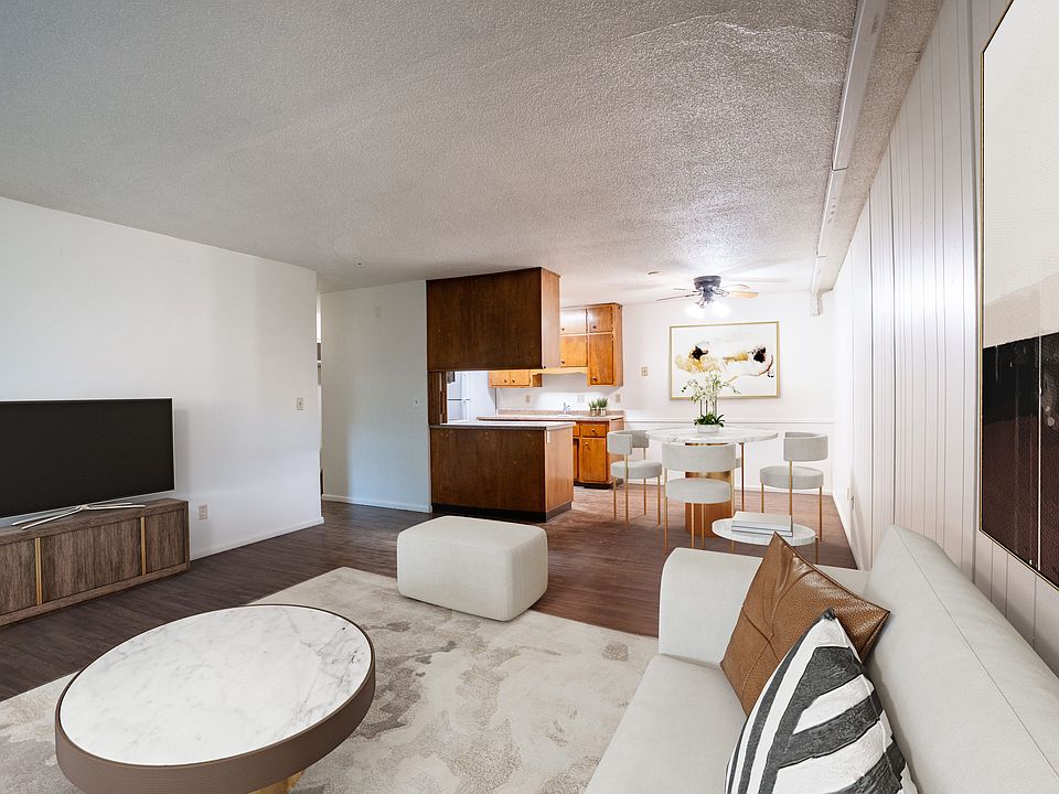 Fargo, ND Park Terrace Apartments | 21C | Living