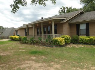 16702 Forest Ln, Little Rock, AR 72223