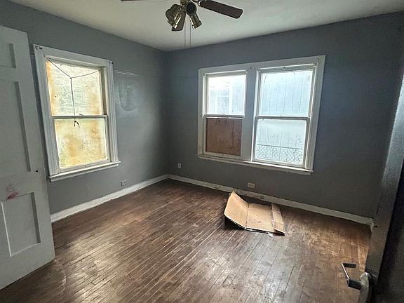 5th image of 150 Ricardo St