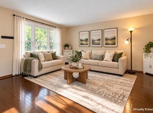 2014 Prairie Rd, Madison, WI 53711