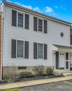 270 Buffalo Rd APT 5, East Aurora, NY, 14052