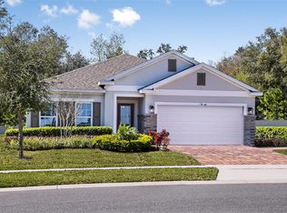 591 Darshire Ave, Eustis, FL 32736