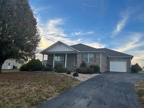 201 Golden Pond Cir, Glasgow, KY 42141