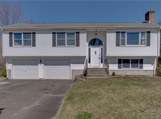 19 Melrose Rd, Broad Brook, CT 06016