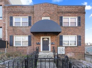 1211 Holbrook Ter NE APT 2, Washington, DC 20002