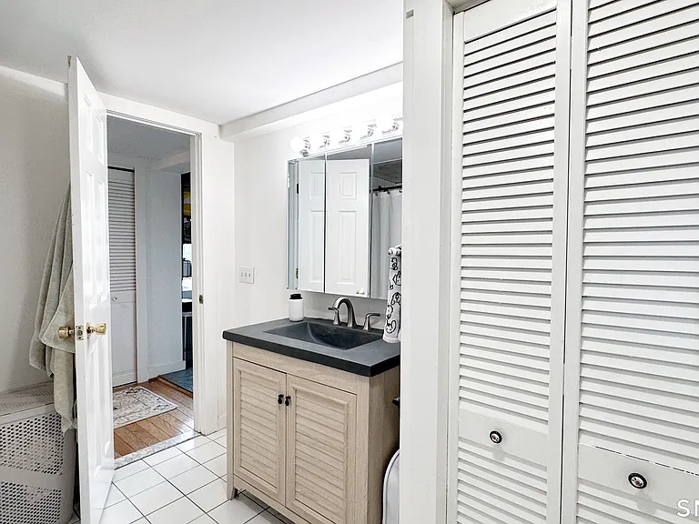 2 Scofield Pl — Photo 20
