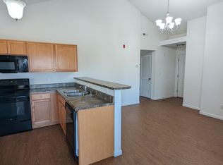 2300 Spring River Dr, O'Fallon, MO 63368