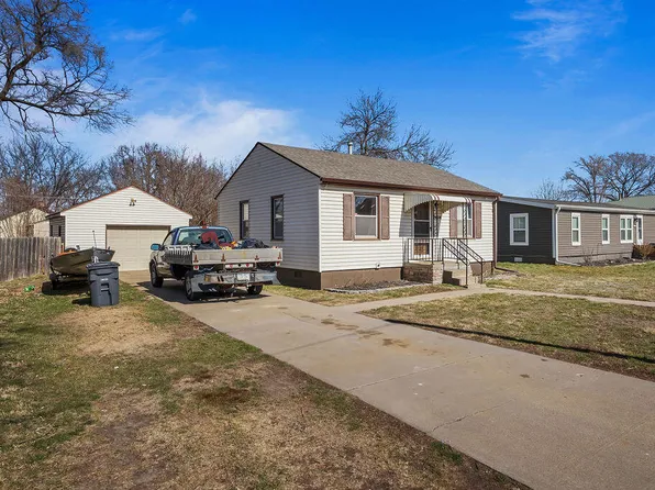 2614 7th Ave, Council Bluffs, IA 51501