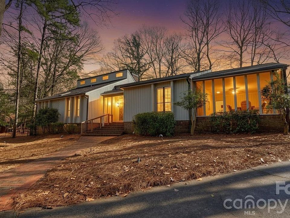 1st image of 8509 Waters Point Ct