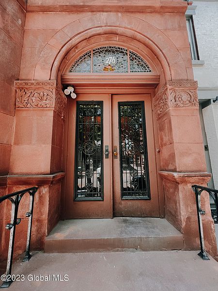 2nd image of 276 State Street