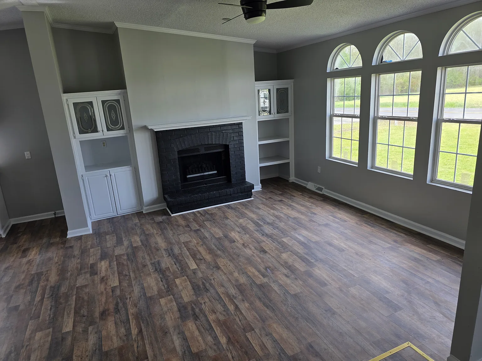 1527 Haymount Rd — Photo 2