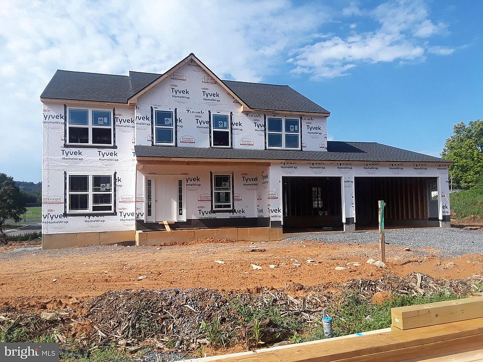 2nd image of 228 Marcello Cir Lot 5