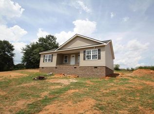 33 Montgomery Rd, Lyman, SC 29365