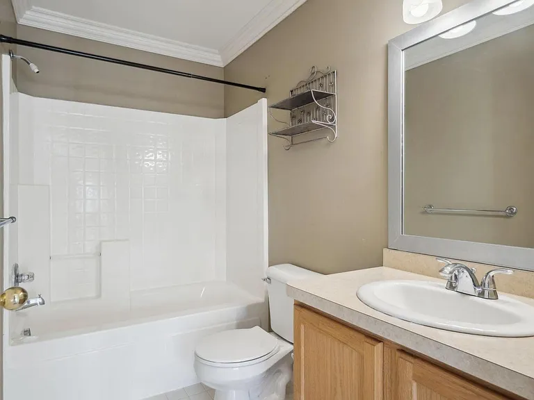 2924 Barclay Way — Photo 15