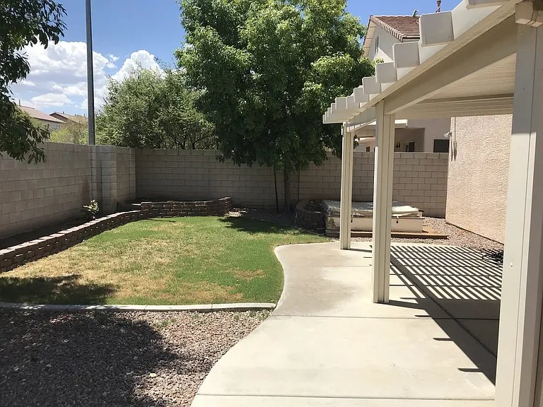 8725 Radiant Ruby Ave — Photo 13