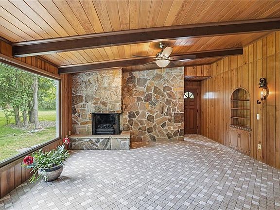4th image of 14 Cardinal Rd