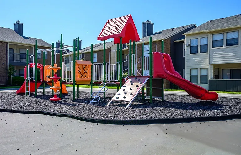 Ridgeview Place Apartments — Photo 16