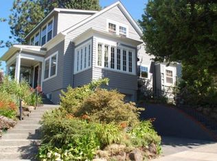 6708 SE Pine St, Portland, OR 97215