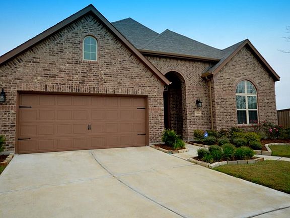 3rd image of 23606 Daintree Pl