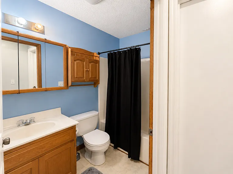 212 Muskogee Ct — Photo 6