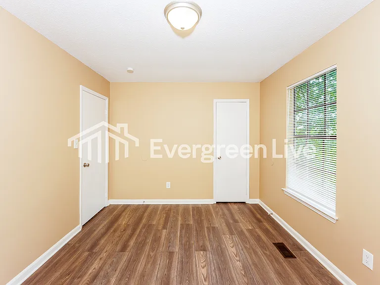 5541 San Marcos Dr — Photo 12
