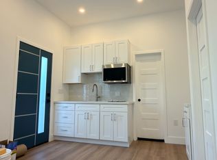 1018 Cedar Brk #C, Escondido, CA 92025