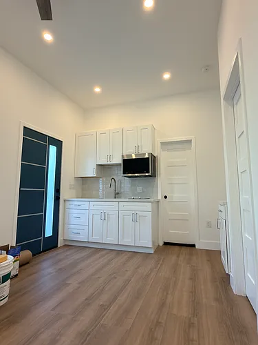 1018 Cedar Brk Photo 1