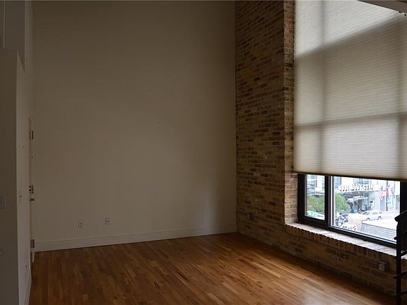 2nd image of 411 Brazos St APT 311