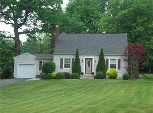 321 Frazier Dr, New Castle, PA