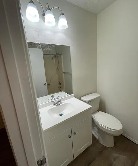 117 Redstone Dr — Photo 14