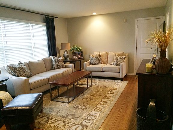 5th image of 9905 Mercier St