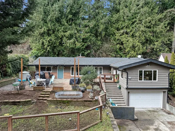 1301 Corbet Drive NW, Bremerton, WA 98312