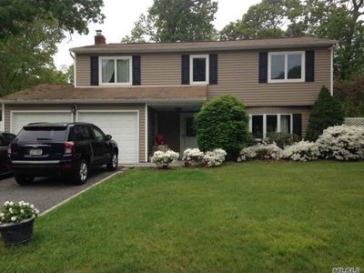 6 Olive Ct, Farmingville, NY, 11738