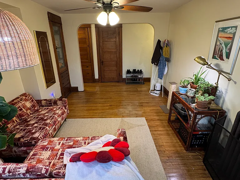 2530 Dupont Ave S #204 — Photo 7