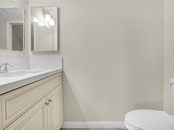 2nd image of 1521 S Del Mar Ave #1521K