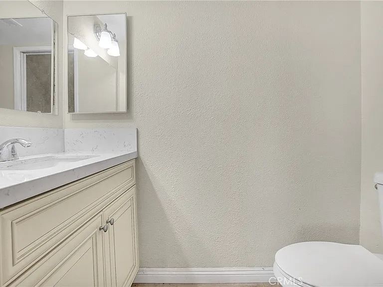 1521 S Del Mar Ave #1521K — Photo 2