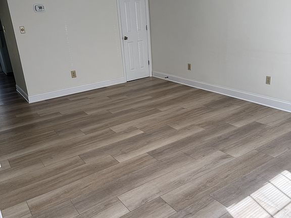 3rd image of 3810 Symi Cir APT 1-21