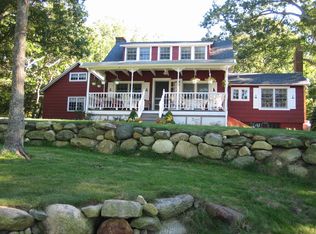 1055 Point Pleasant Rd, Mattituck, NY 11952