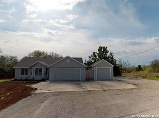 124 Lakeside Pass, New Braunfels, TX 78130