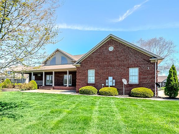 5th image of 106 Lakeview Dr
