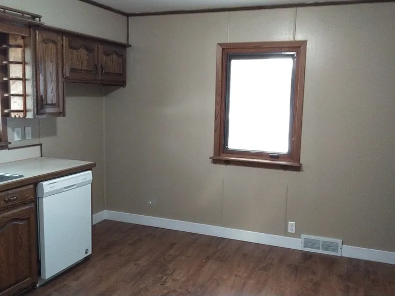 1360 N Hancock St — Photo 5