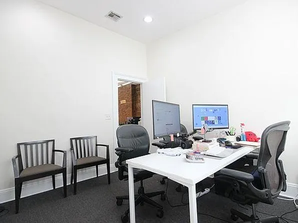 66 Hudson Street image 7 of 10