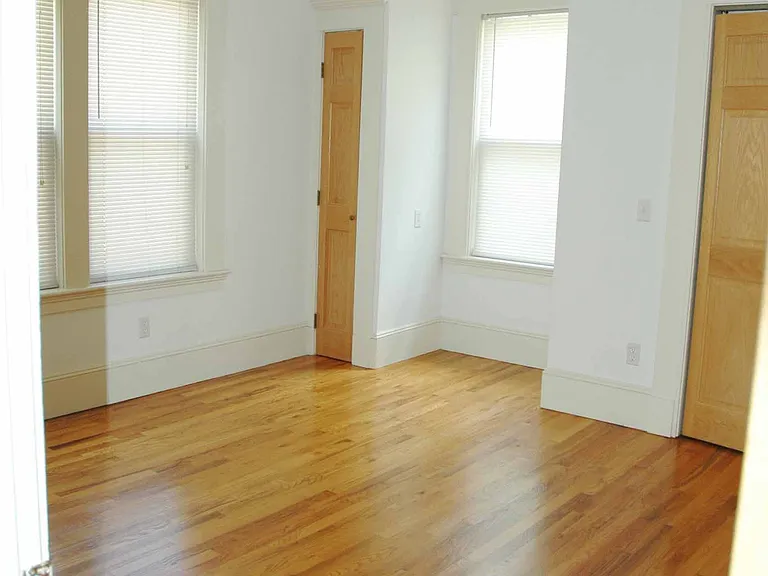 Right Bedroom