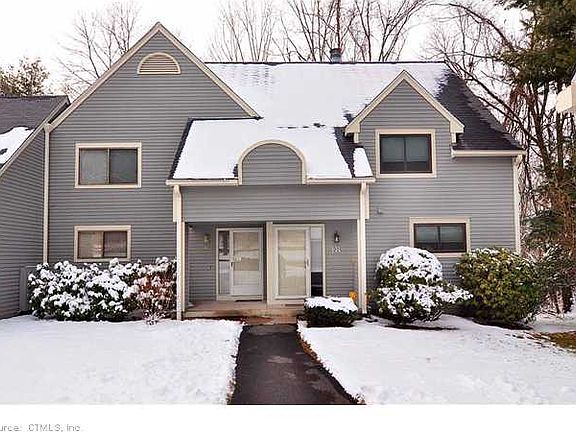 3rd image of 18 Wood Duck Ln