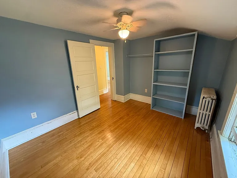 335 Hill St — Photo 17