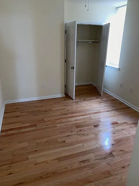 2 bed, 800 sqft, $1,900 — Photo 4