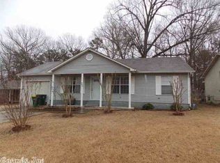 25 Leprechaun Ln, Alexander, AR 72002